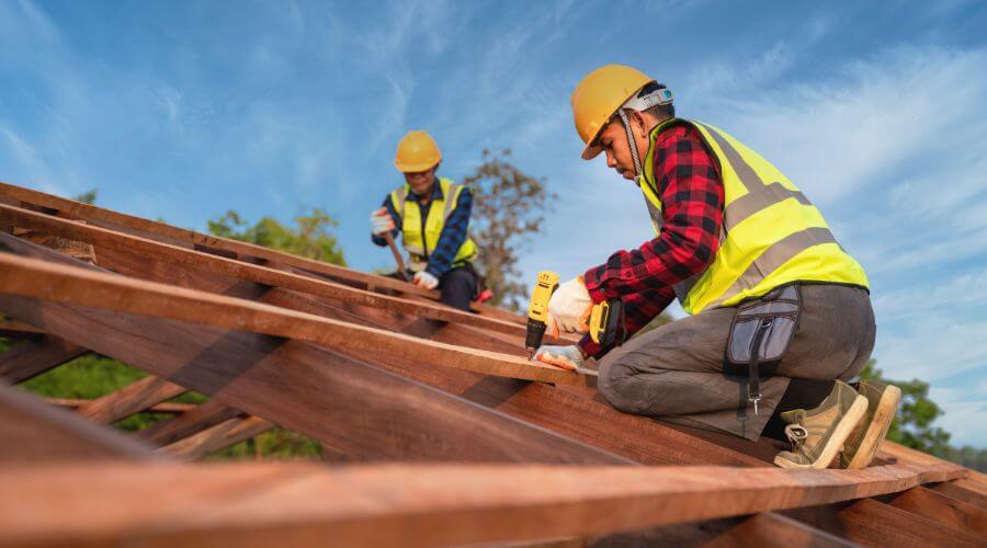 Professional Flat Roofing Installation services in Leeds, UT
